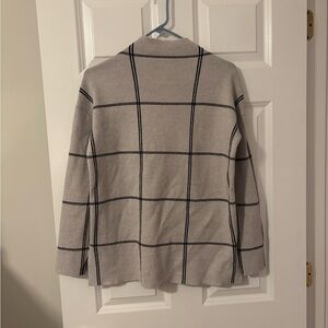 Tahari Gray and Black Plaid Sweater
